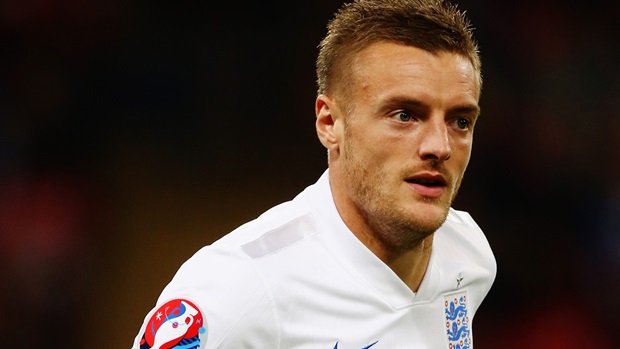 In-form striker Jamie Vardy 'very useful' says Roy Hodgson